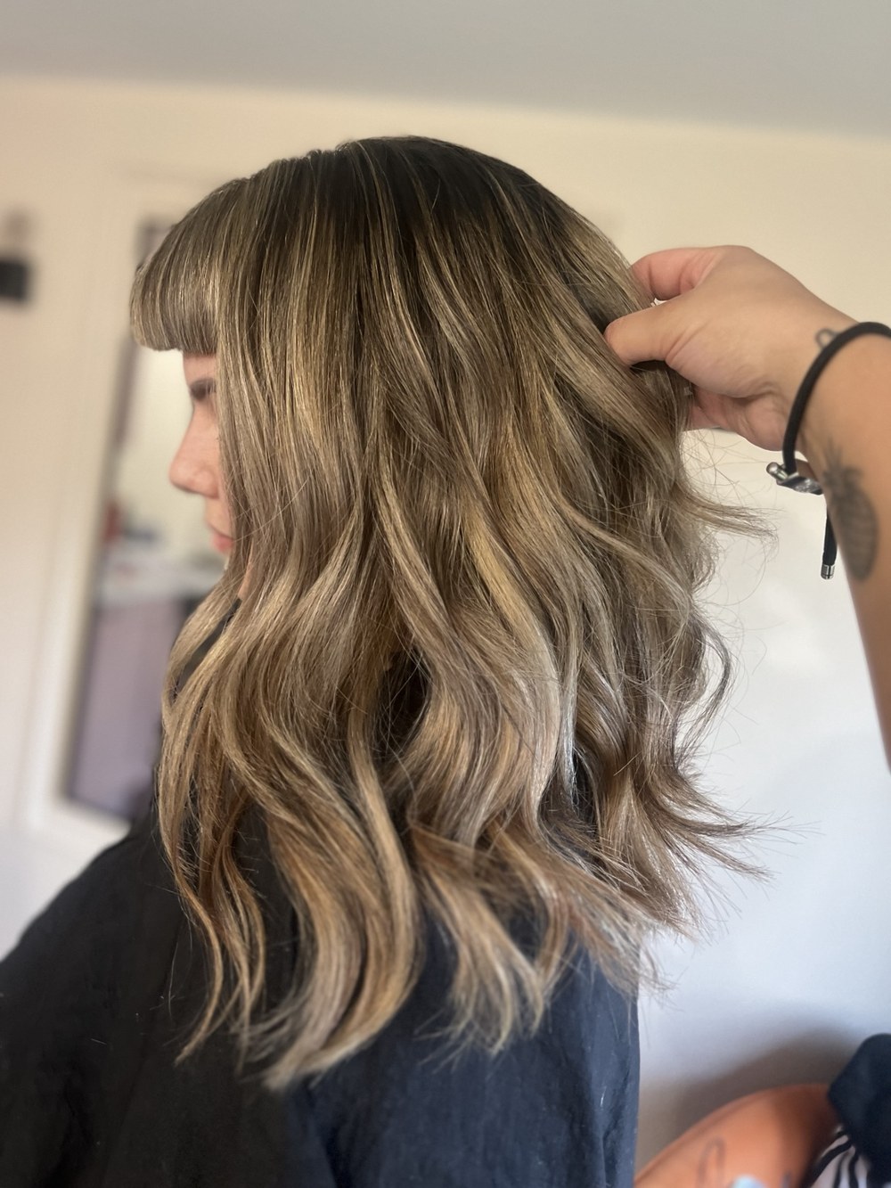 Soft dimensional bronde waves by Selina at The Room
